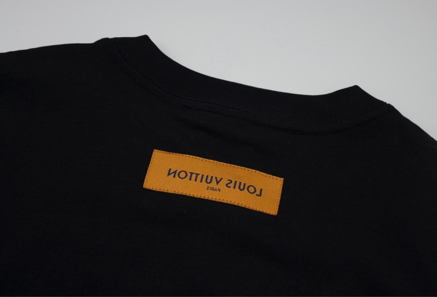 Louis Vuitton TEE