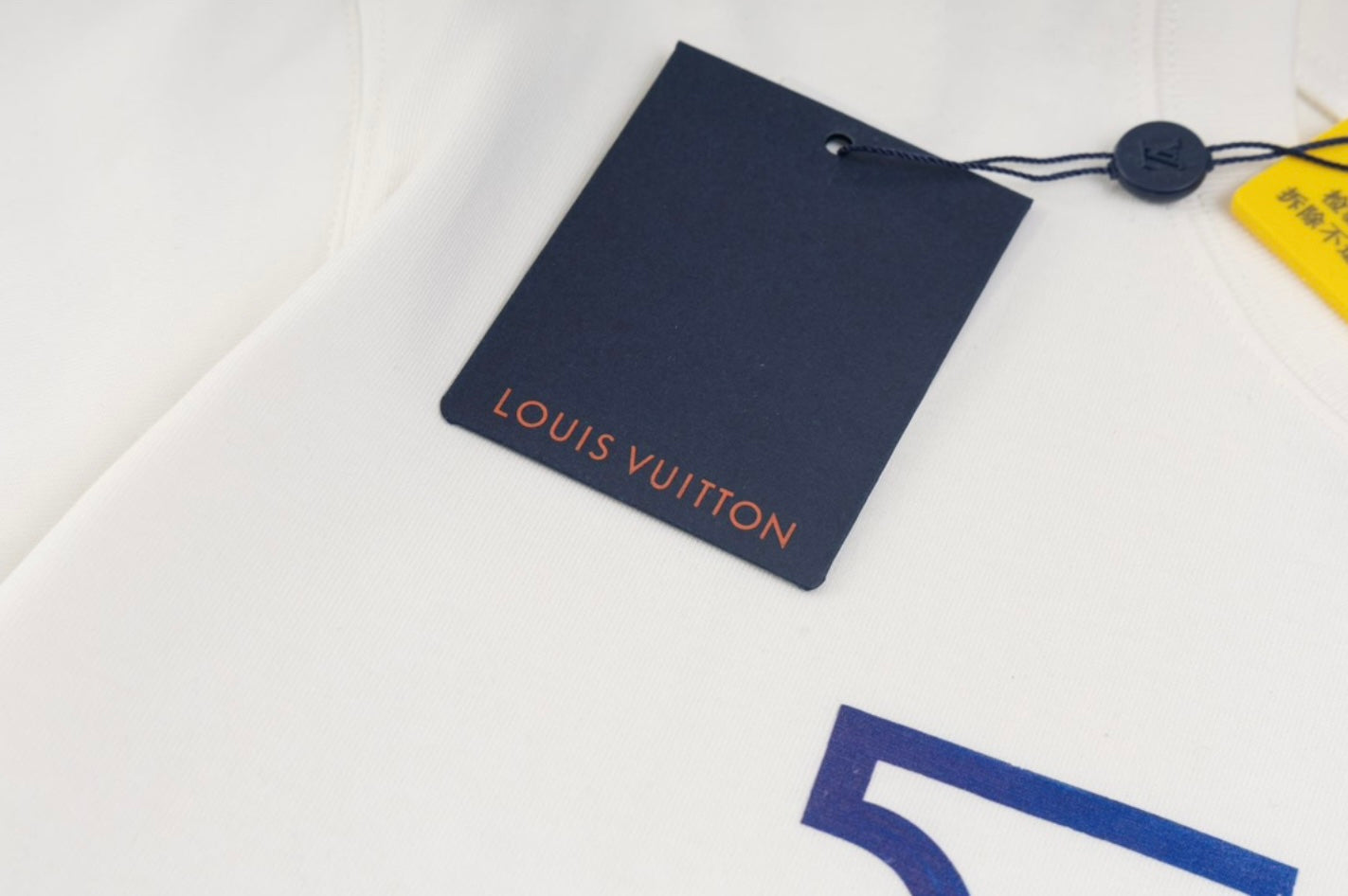 Louis Vuitton TEE